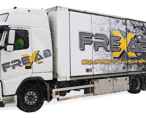 Bildekor till lastbilar Foliering av lastbil med logotyper