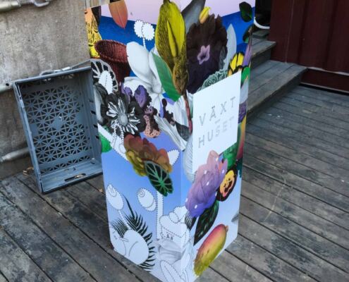 Folierad talarstol till Trädgården Foliering av talarstol till Trädgården